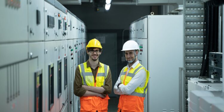 Elektrik Tesislerinde Harmonik Sorunlar ve Çözümleri